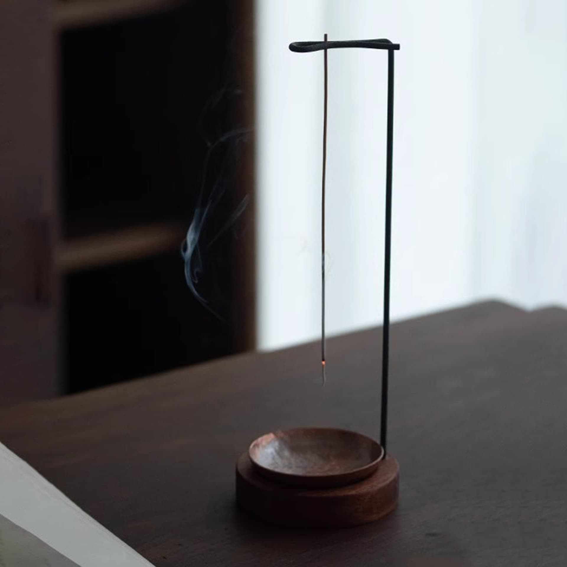 Incense Burner Base Holder Premium No-Ash Sandalwood Stand Inverted Incense Stick Holder Incense Burner Tray