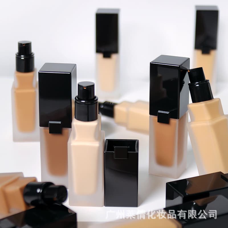 Cross-border specialty small batch no logo liquid foundation concealer long-lasting non-smudge foundation cream Laichan cosmetics factory