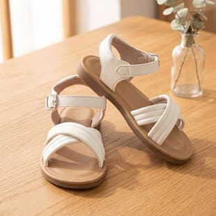 Girls' Sandals Fashion New Style Non-Slip Soft Sole Durable Versatile Simple Princess Shoes Stylish Breathable Casual Slippers