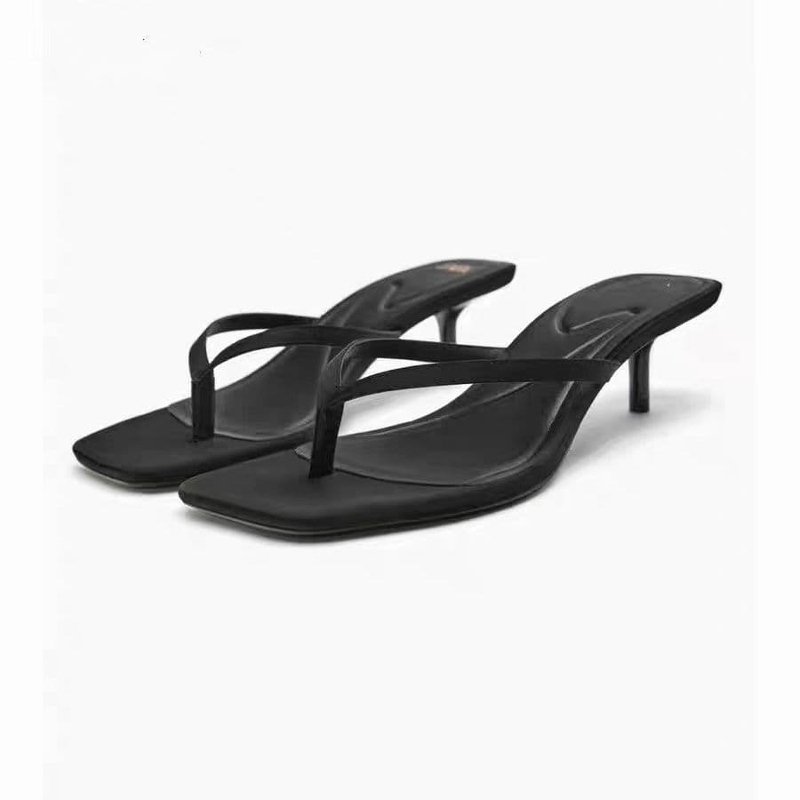 2026 new Chinese style square toe stacked black crocodile pattern high heels flip-flops popular fairy beach super soft