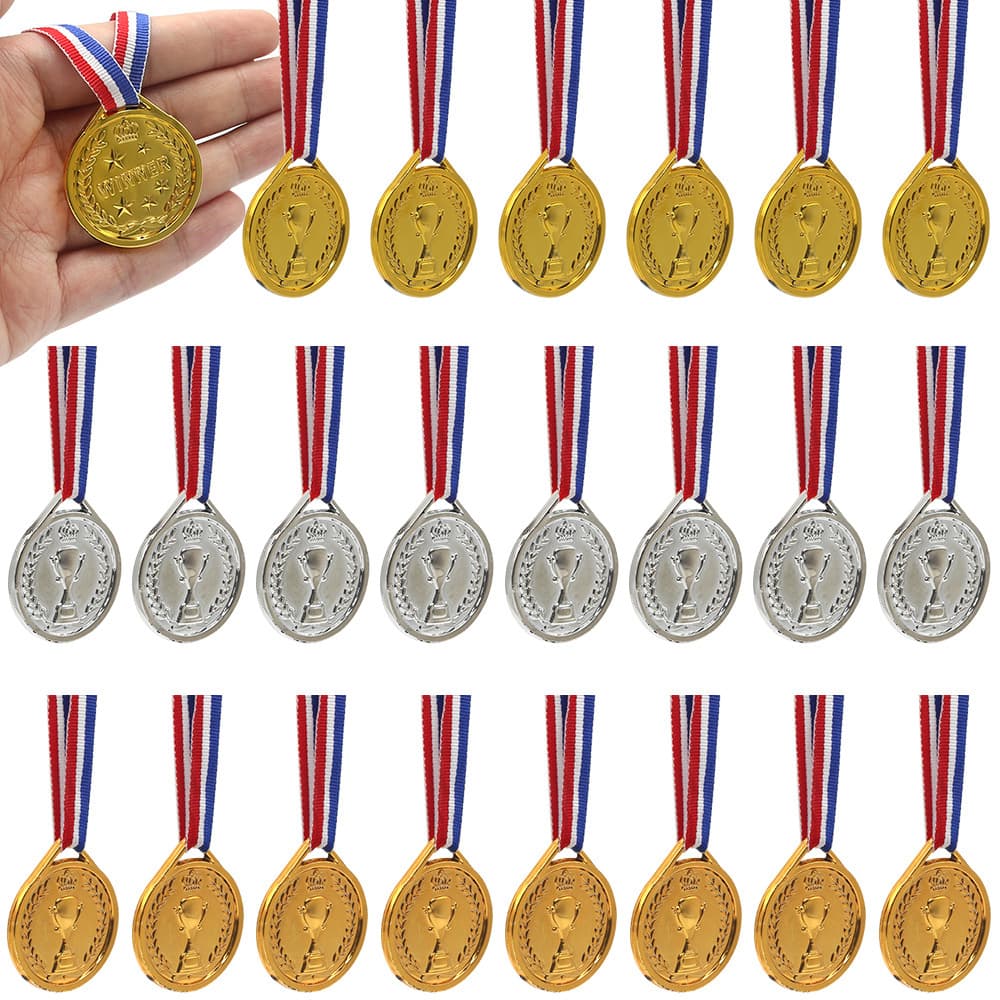 Cross-border Children's Crown Trophy Medals for Kindergarten Competitions, Award Ceremony Party Gifts, Electroplated Gold Silver Bronze Pendant Toys