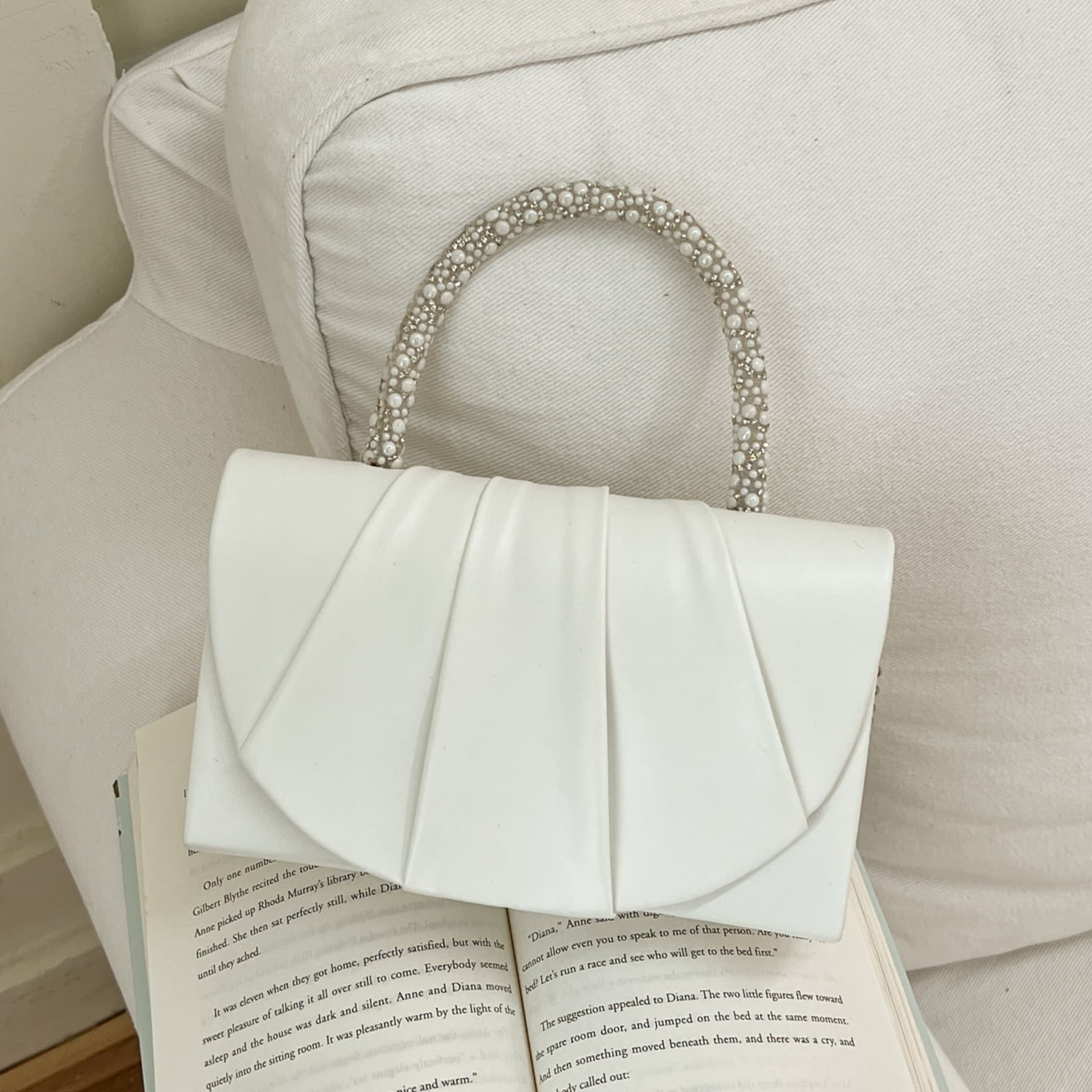 Cross-border Designer Small Handbag for Women New Fashionable Square Bag Commuter Shoulder Crossbody Bag Wholesale