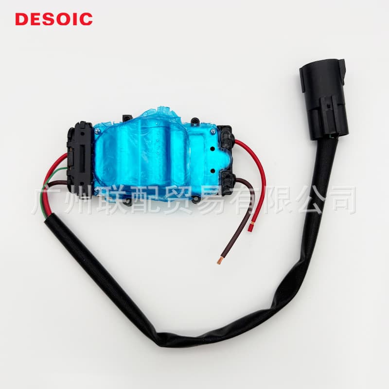 OE 1137328148 Electric Fan Fan Control Module For Mazda 3