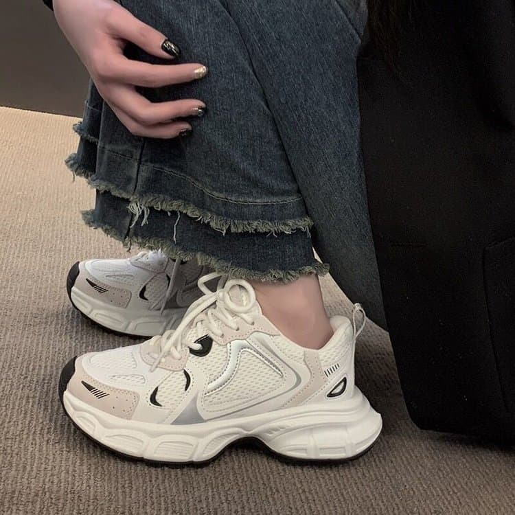 2023 Spring/Autumn New Fashion Mesh Dad Sneakers, Trendy Thick-Soled Heightening White Casual Shoes for Women