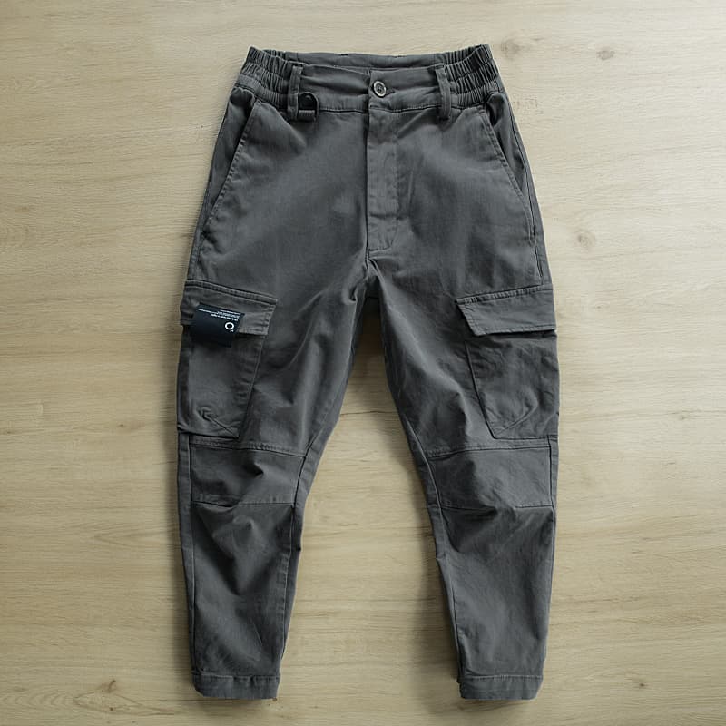 2025 Spring/Summer New Khaki Multi-Pocket Loose Tapered Cargo Pants for Men, Trendy Slim-Leg Casual Trousers