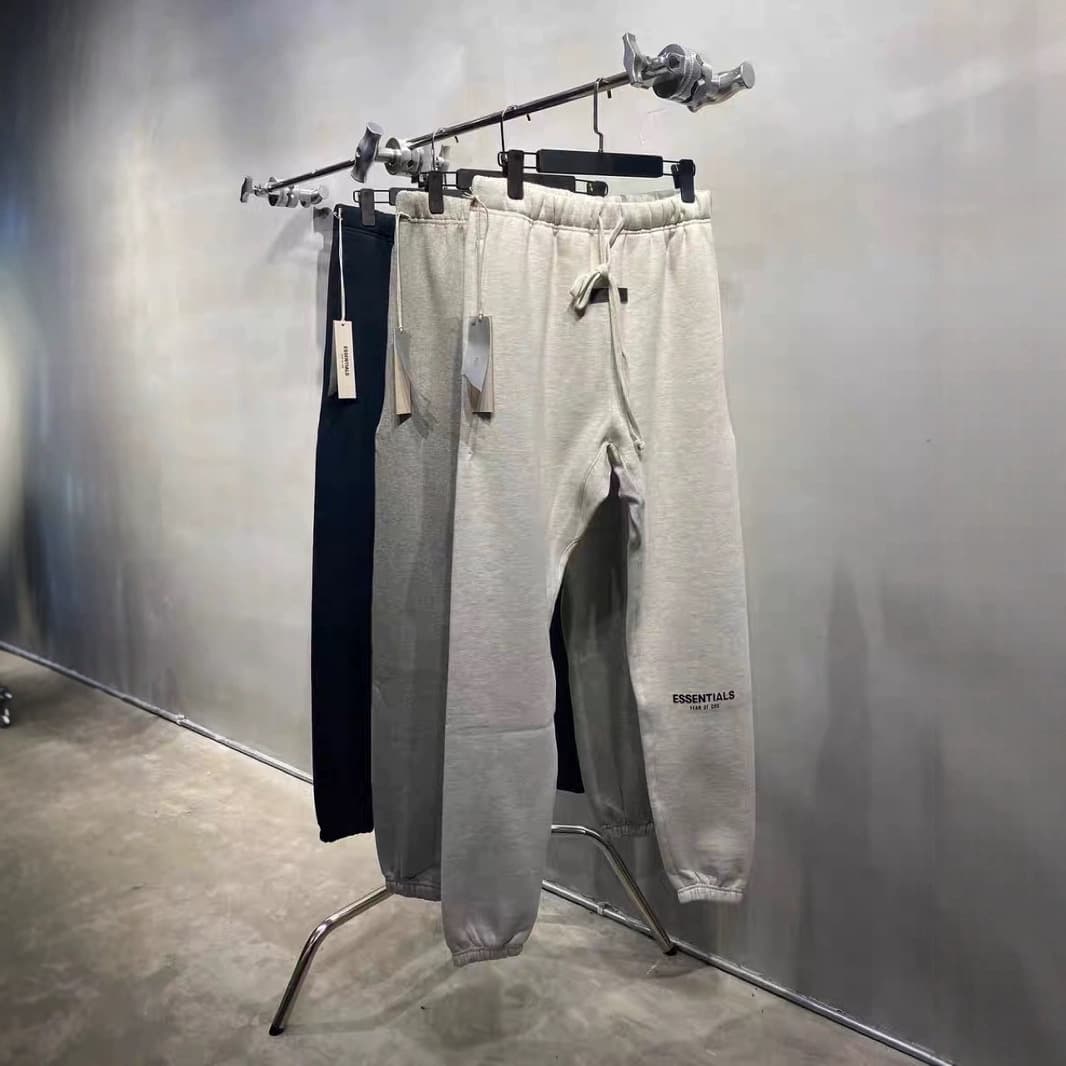 SS22-Essentials Small Logo Flock Print Sweatpants Elastic Cuffed Long Pants Comfortable Loose Fit