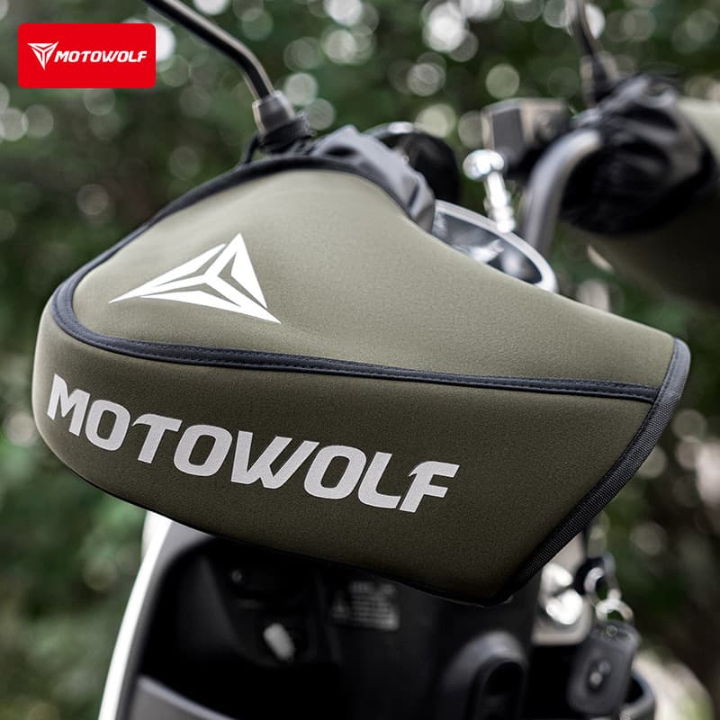 Motorcycle riding handlebar windshield, warm and waterproof hand guard, electric rider handlebar, winter velvet warm handlebar cover