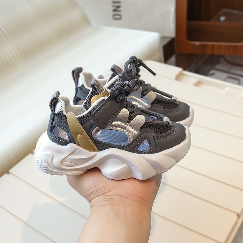 Children's Hollow Sandals for Toddlers and Girls 2025 Summer Breathable Mesh Boys and Girls Sports Sandals Wholesale