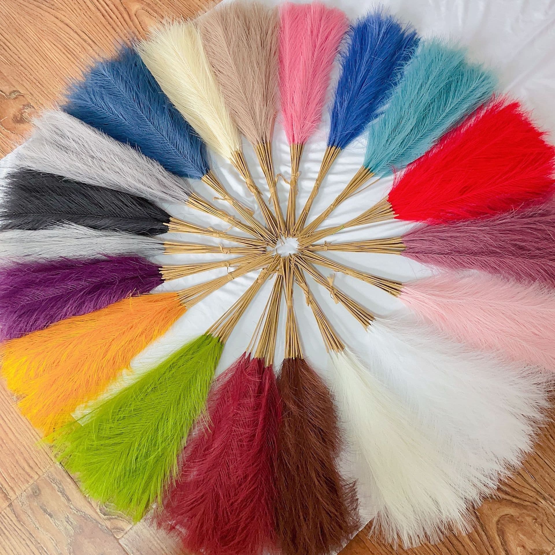 New Cross-Border Party Scene Decoration Grass Wedding Decoration Artificial Bouquet Pampas Grass Artificial Reed Grass