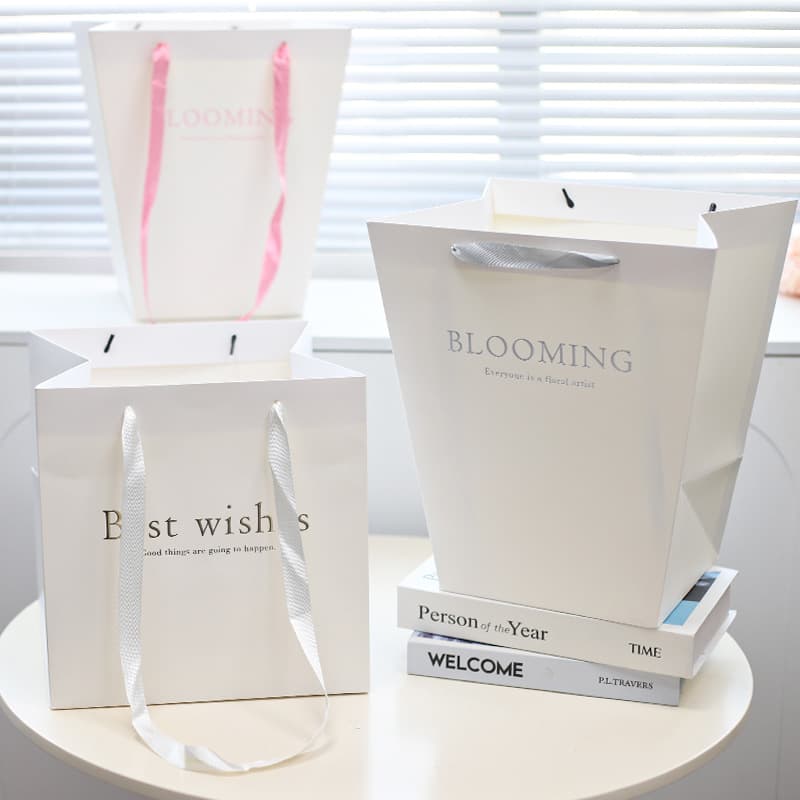 Trendy Double-Sided Embossed Tote Bag Square Trapezoid Gift Wrapping Bag Flower Bouquet Insert Bag Gift Bag Wholesale