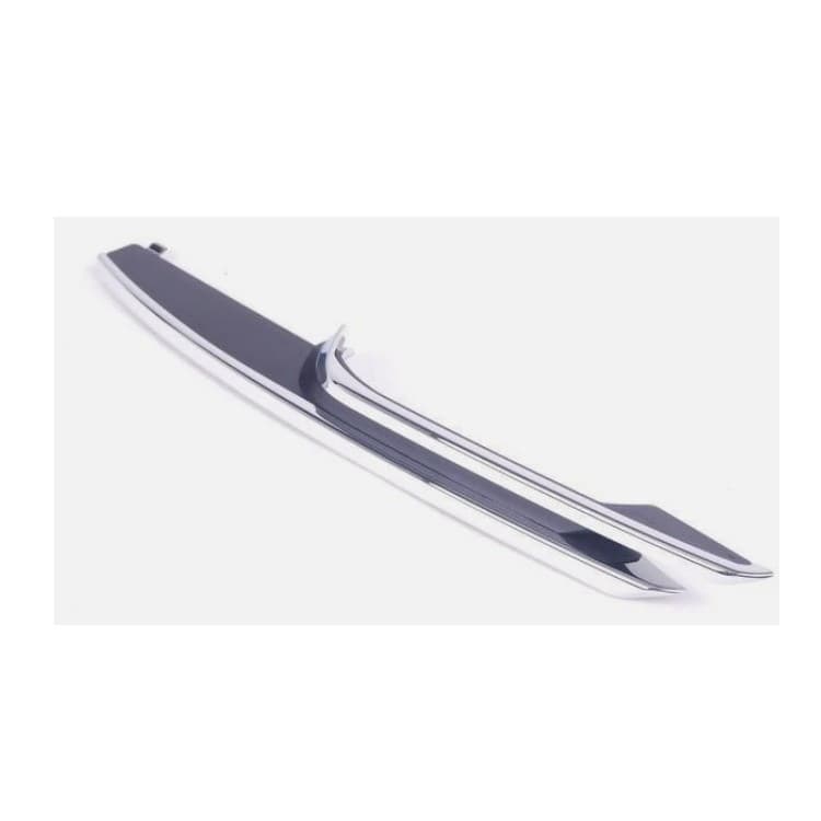 51117279697 51117279698 is suitable for BMW F30 chrome trim....