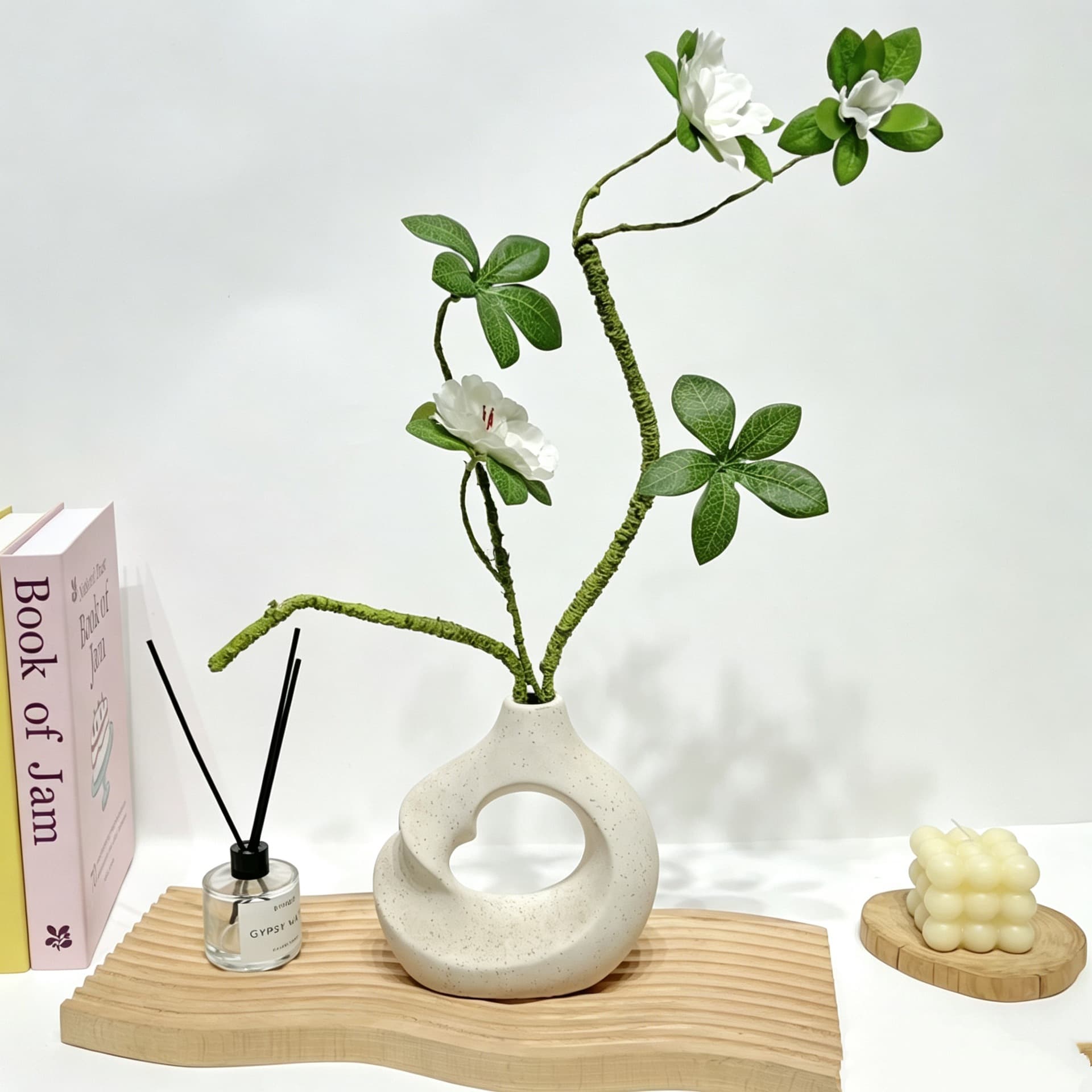 Artificial Green Plants, Fake Flowers, Hanging Clock Plants, Living Room Flower Arrangements, Artificial Flower Ornaments, Bookcases, Chinese Furnishings