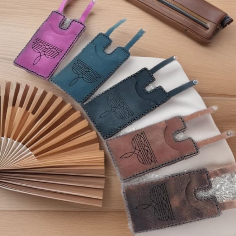 Western Boot Wallet with Snap Strap - Medieval Vintage Wallet