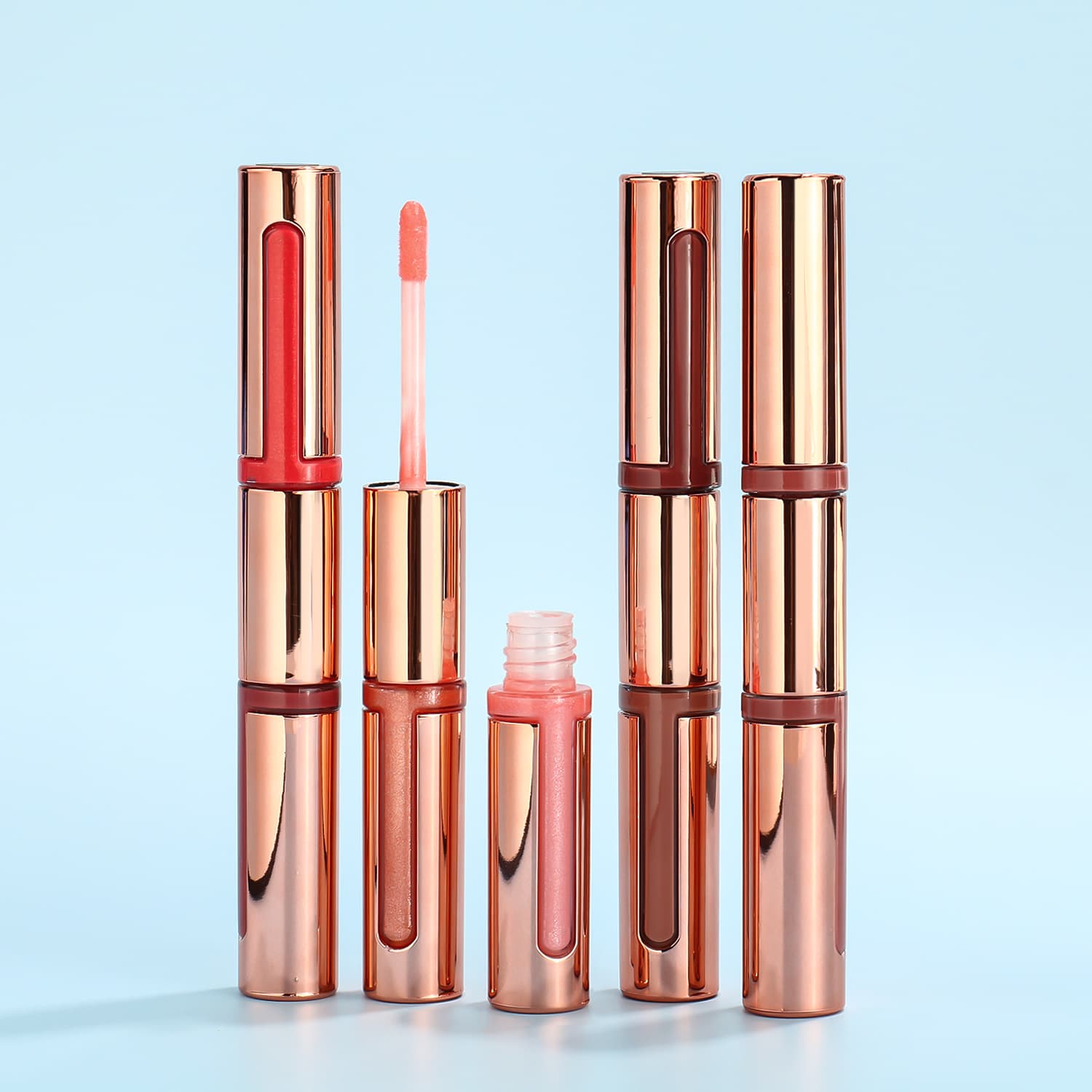 Double-Ended Lip Gloss, Non-Stick Cup Lip Glaze, Long-Lasting Color, Light Creamy Texture, Glossy and Matte Finish
