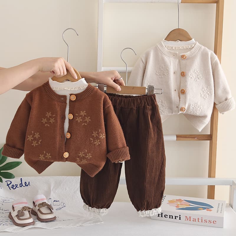 2026 New Girls Autumn Clothing Suit Baby Girl Spring Autumn Sweater Cardigan Three-piece Set Children's Autumn Clothing Trend