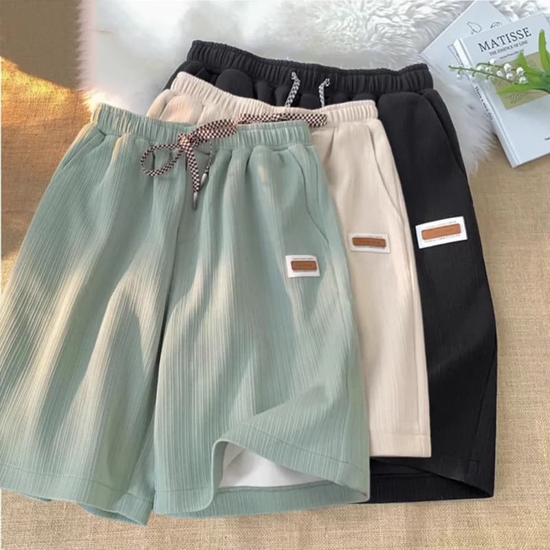 Ice silk shorts men's ins Hong Kong style sports five-point large pants boys beach wear loose casual pants on behalf of