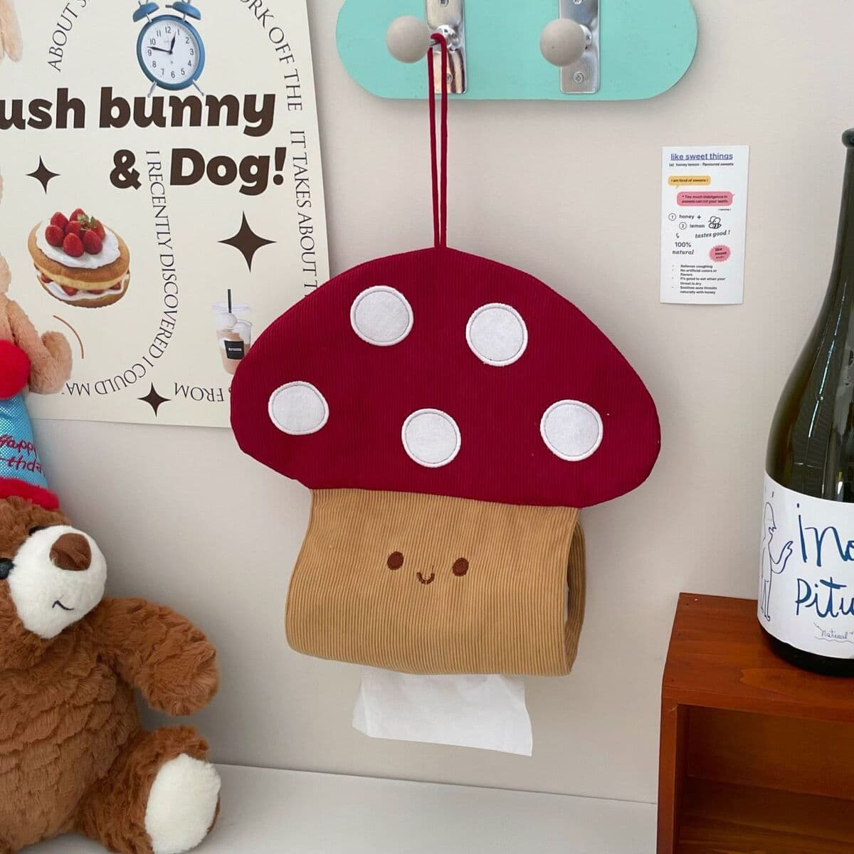 High-Aesthetic Wall-Mounted Tissue Box Hanging Tissue Bag for Living Room Dining Table, Cute Creative Tissue Cover for Home Use