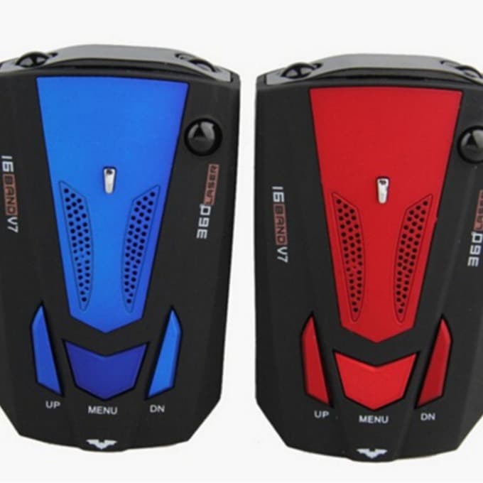 Electronic dog V7 English/Russian car radar speed detector, mobile speed detection device