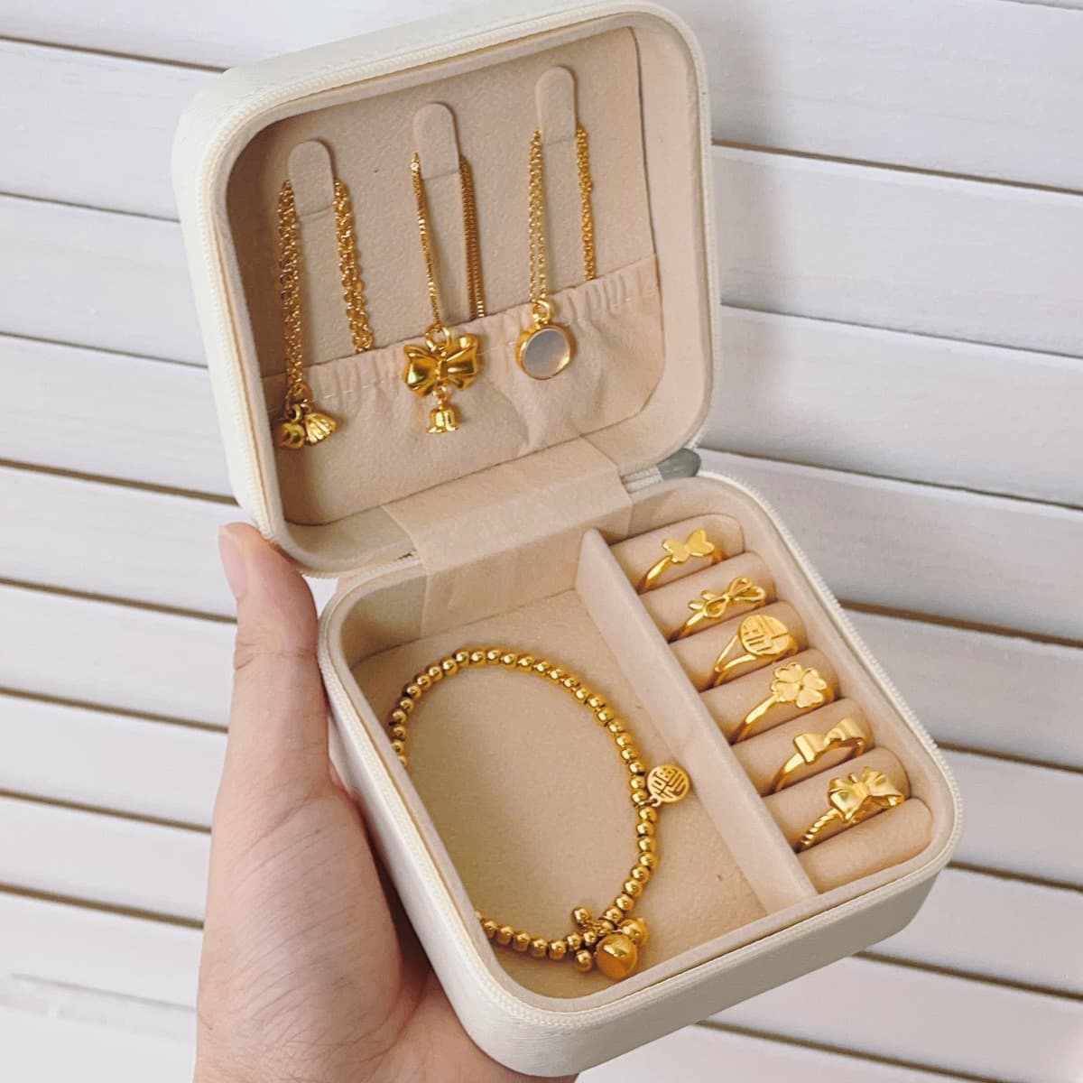 Portable Jewelry Box for Earrings, Hand Jewelry, Necklace, Ring Box Small Exquisite Mini Storage Box In Stock