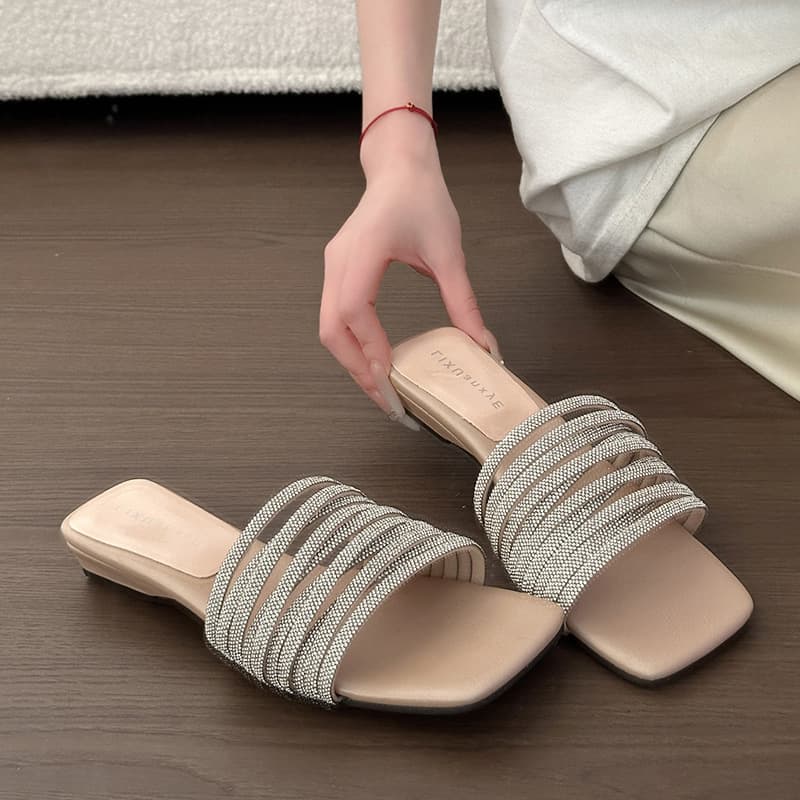 French Rhinestone Sandals for Women Summer 2026 New Style High-End One-Strap Sandals for Dresses Beach