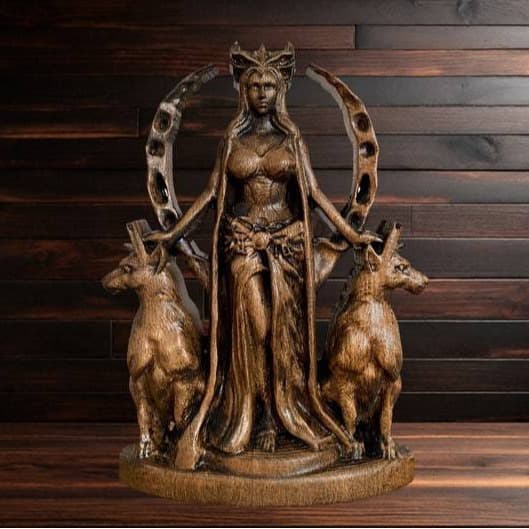 Hecate Statue Greek Goddess Hex Home Altar Statue Hecate Key Hecate Statue