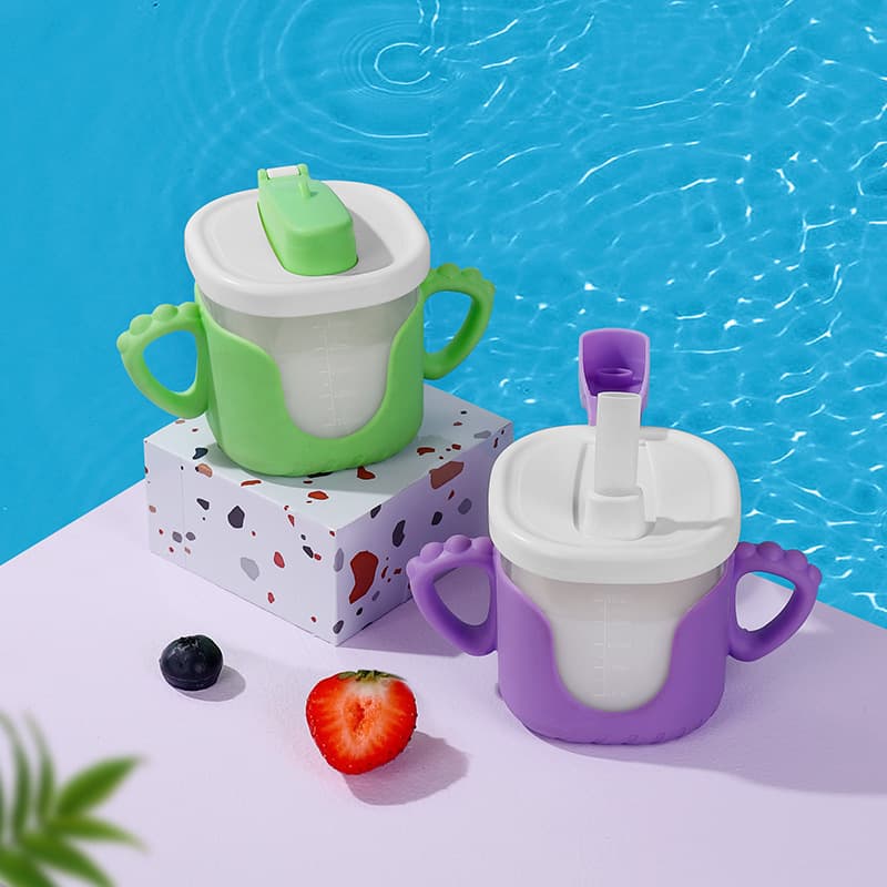 Kids Straw Cup Training Cup with Handles and Scale for Babies, Anti-Drop Water Cup Milk Cup