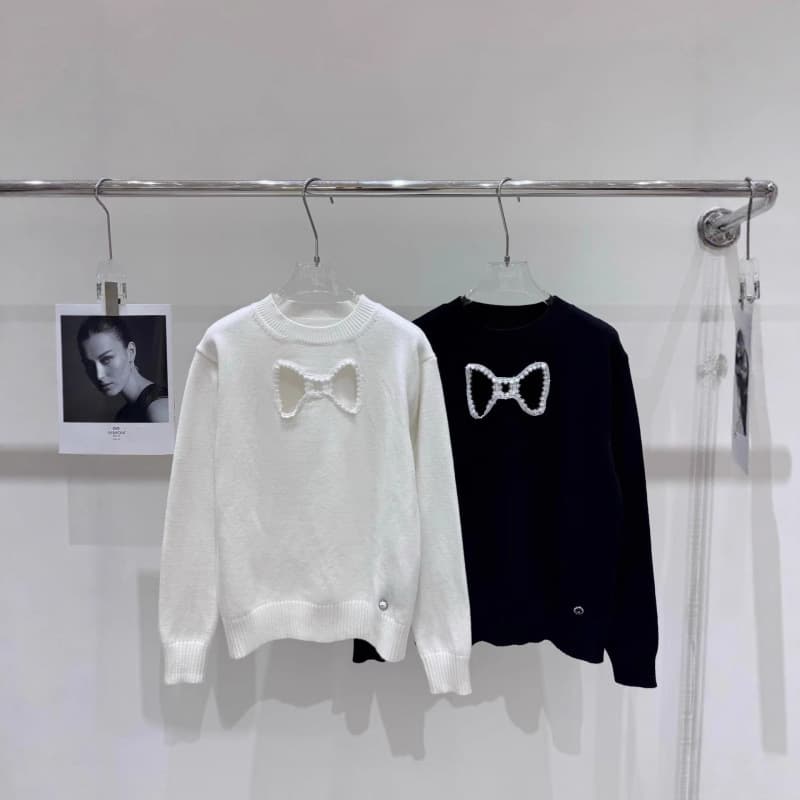 Trendy Brand C25 Autumn/Winter New Sweet Pure Desire Style Chest Cutout Bow Knit Pullover Sweater