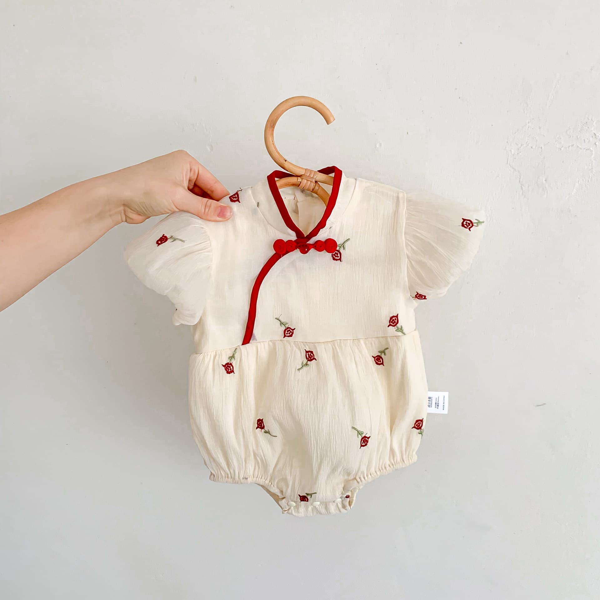 Baby Girl Summer Romper Super Cute Full Moon 100 Days Cheongsam Bodysuit Thin Summer Tang Suit Crawling Suit