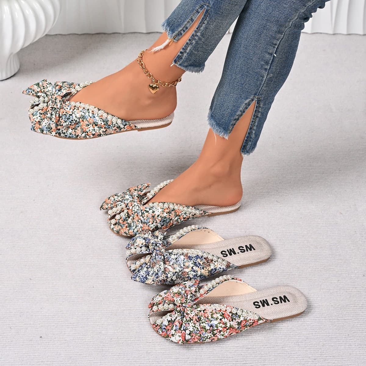 Foreign trade slippers for women's summer outer wear, new style, small floral flat bottom, versatile fish mouth sandals, fashionable slip-ons, Baotou half slippers