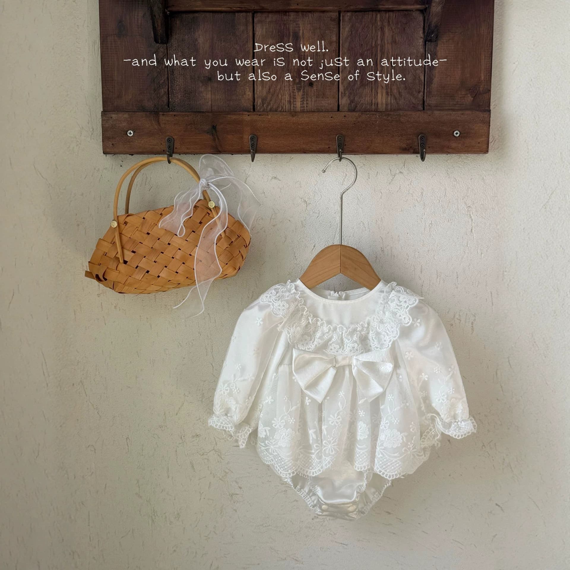 Baby clothes, autumn and winter jumpsuits, newborn baby clothes, baby girl's 100-day feast, lace princess dress