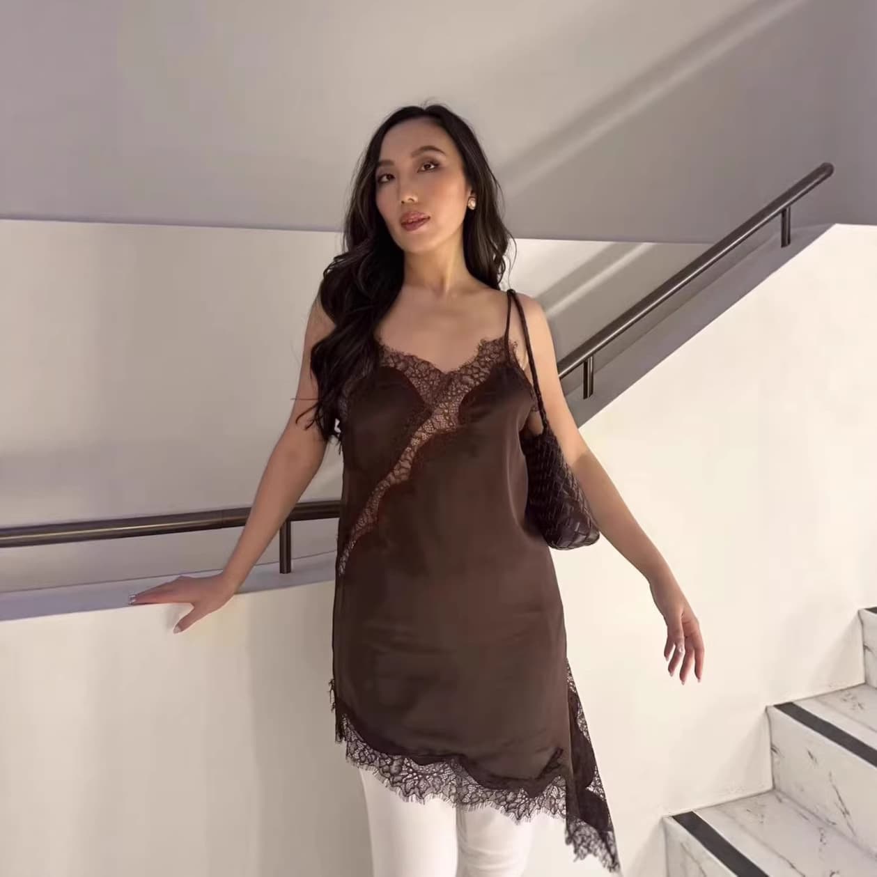 Cross-border foreign trade 2025 European and American style women's clothing, fashionable temperament, sexy lace, asymmetrical dress, suspender lace