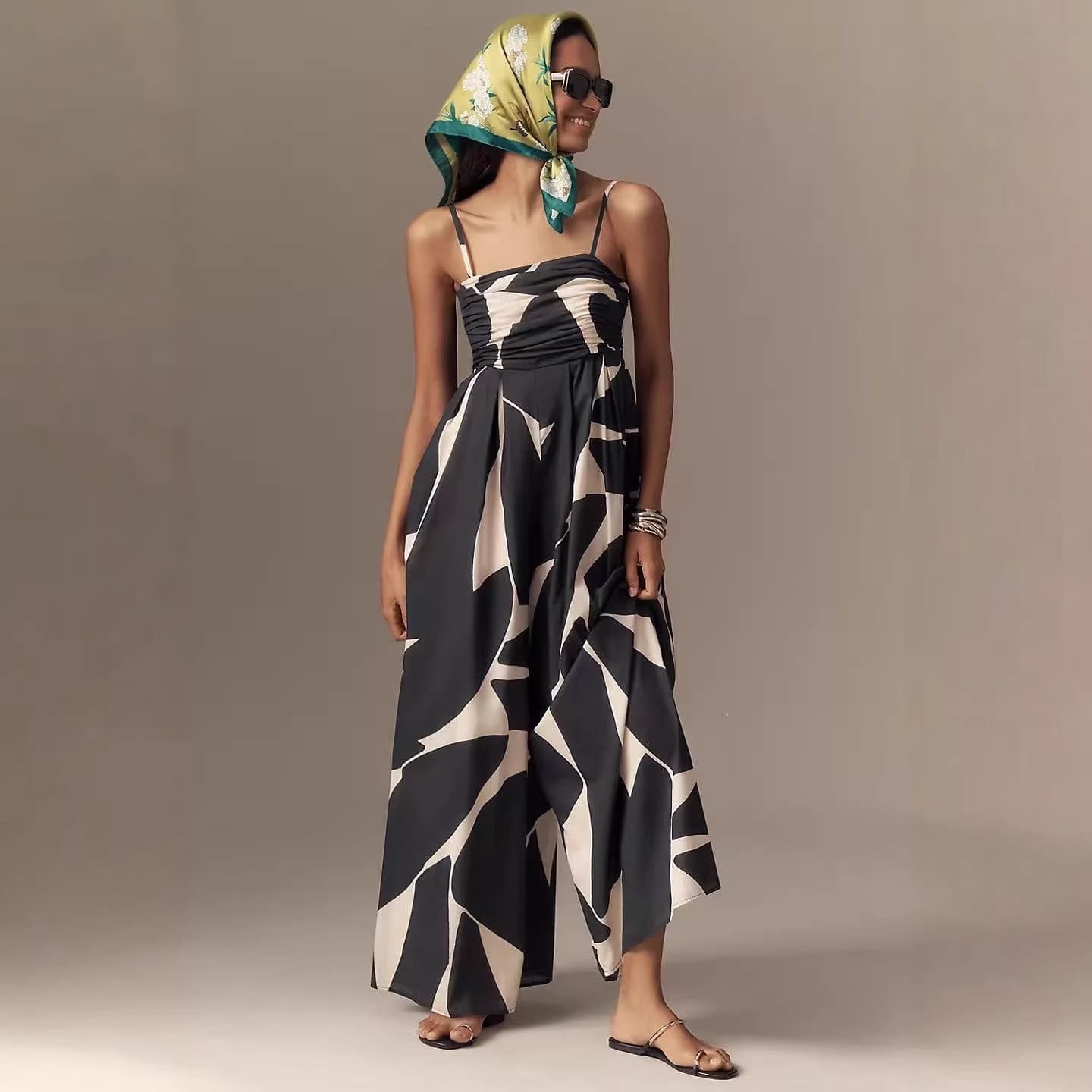 2026 New Cross-Border European and American Women's Fashion French Resort Style Elegant Pleated Slim-Fit Slimming Strap Wide-Leg Jumpsuit