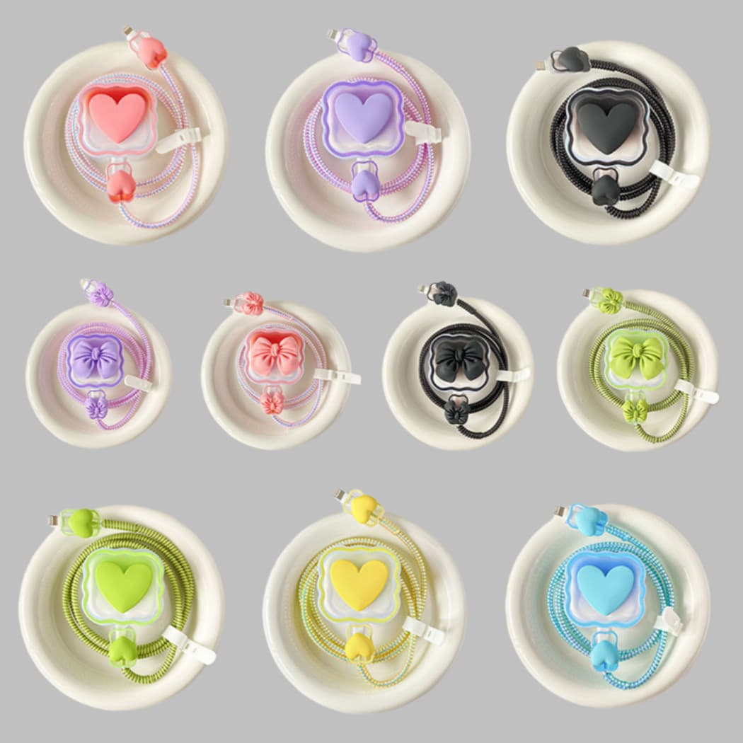 Cartoon Heart Girl Apple 20W UK Standard Wave Charger Case Data Cable Sleeve Cable Biter Anti-Break