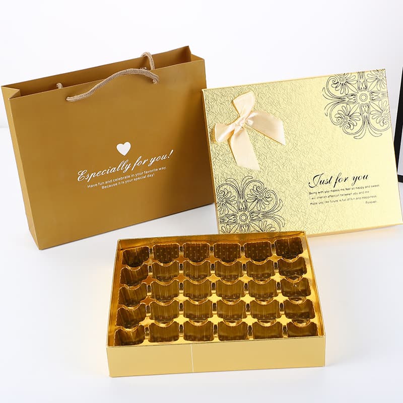 Valentine's Day Dove Chocolate Gift Box Manufacturer Spot 30 Plates Golden Ferrero Rocher Chocolate Packaging Gift Box