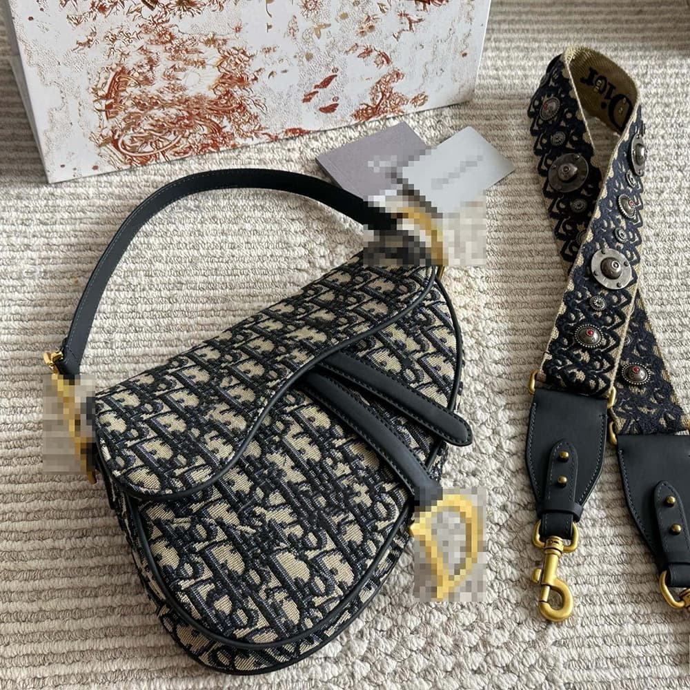 D-brand new women's bag underarm bag trendy one-shoulder crossbody handbag saddle bag handbag embroidered bag full print cross-border