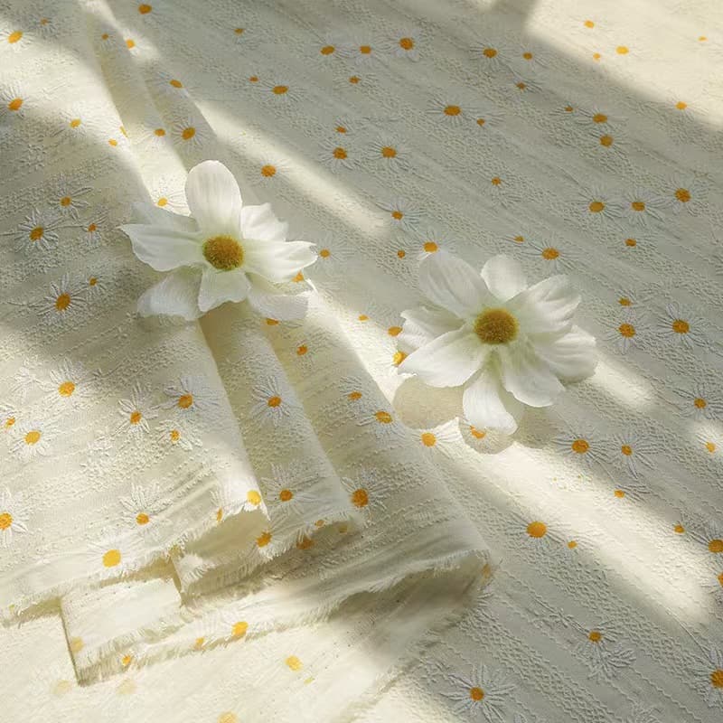 Factory Price Direct Selling Internet Red Sunflower Daisy Pastoral Floral Printed Women's Shirt Skirt Fabric