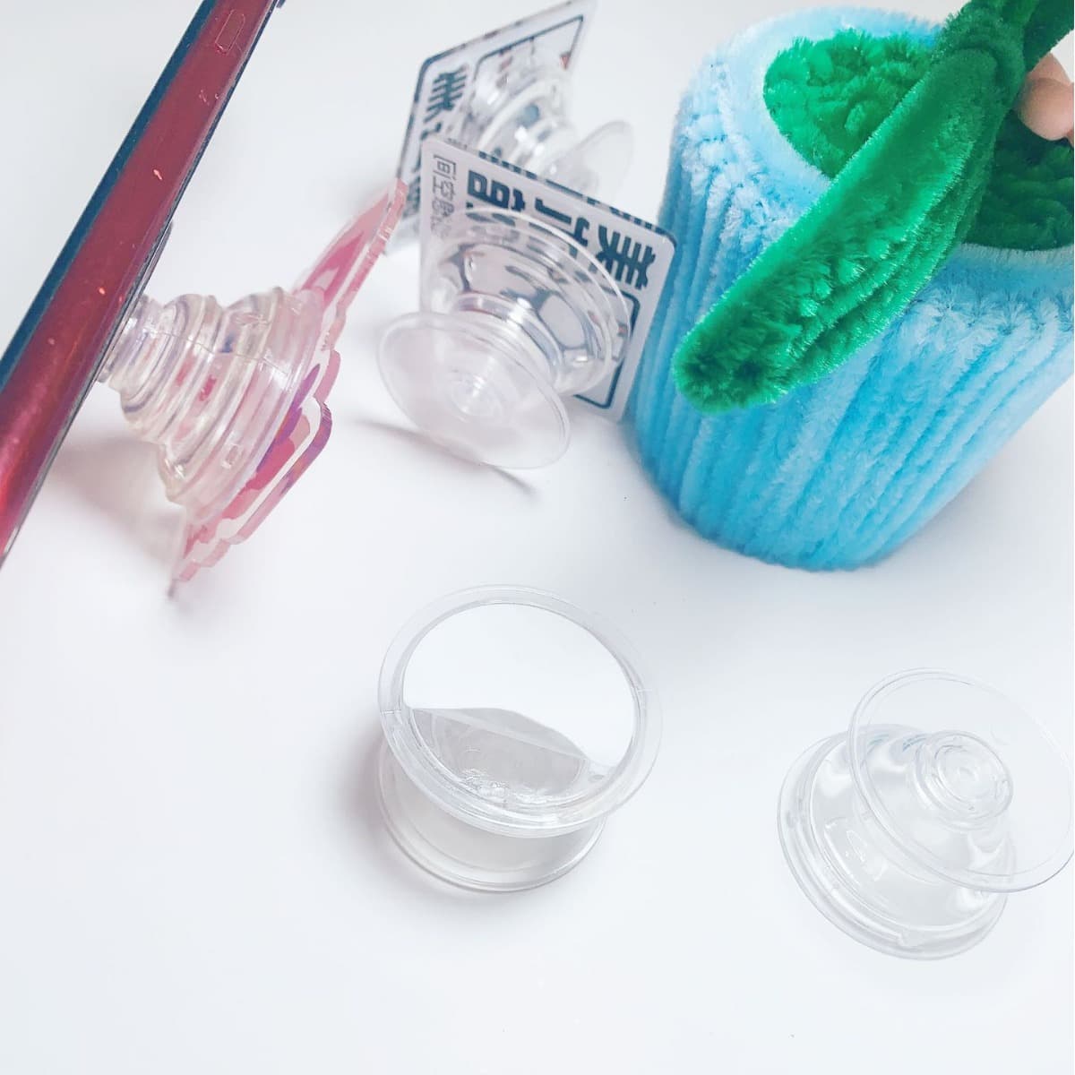 Mobile Phone Transparent Airbag Stand Desktop Lazy Mobile Phone Telescopic Folding Stand Sticky Acrylic Transparent Airbag Support