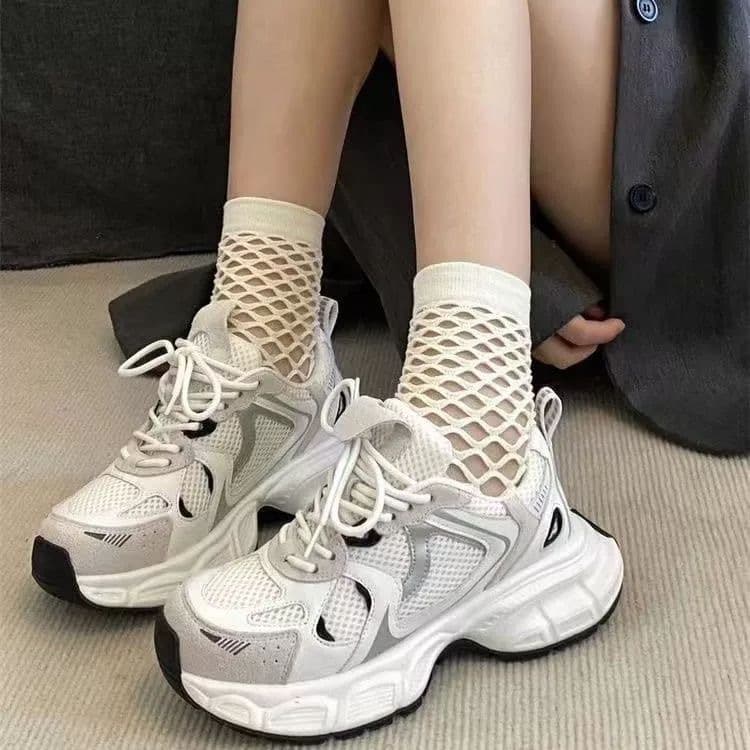 Lightweight Running Shoes for Women 2024 Spring New Mesh Campus Style Agun Dad Shoes Versatile Casual Trendy Sneakers