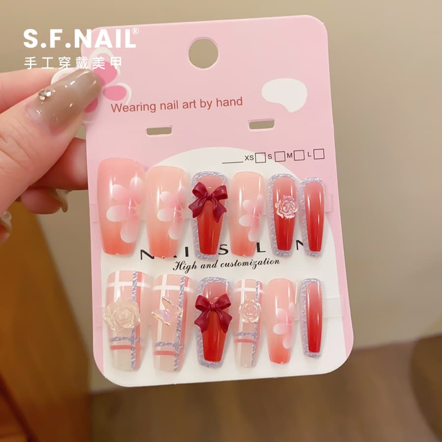 Cartoon children cute wearable nails girls nail stickers 6 to 8 years old primary school students nail stickers 2025 new medium and long style