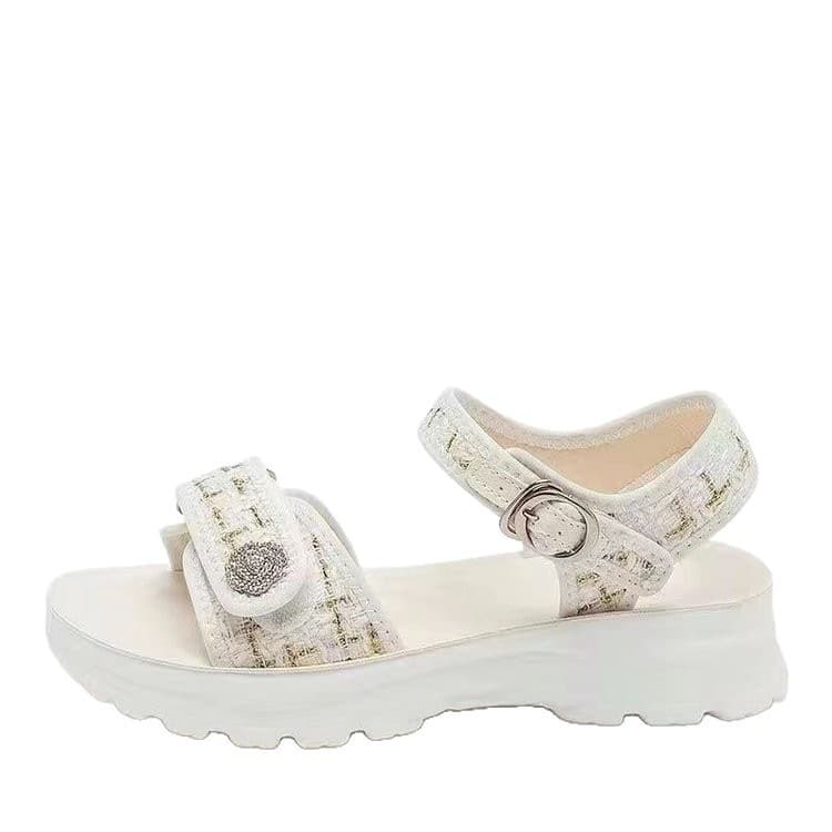 Sandals for women to wear outside ins2026 new summer Internet celebrity versatile sports beach shoes platform sole super fairy sandals