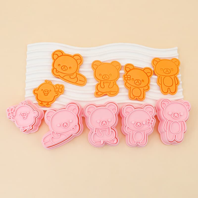 DIY Rilakkuma cookie mold plastic cartoon stamper cookie DIY tool simulation baking tool