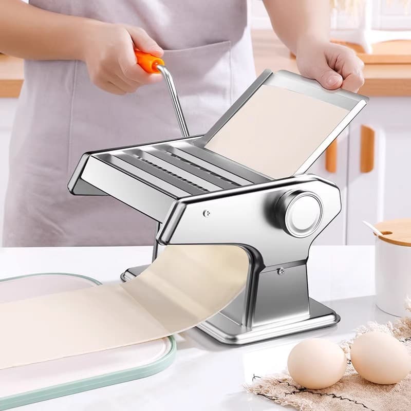 Household noodle machine, small multi-functional noodle press, manual noodle rolling machine, automatic dumpling and wonton wrapper machine.