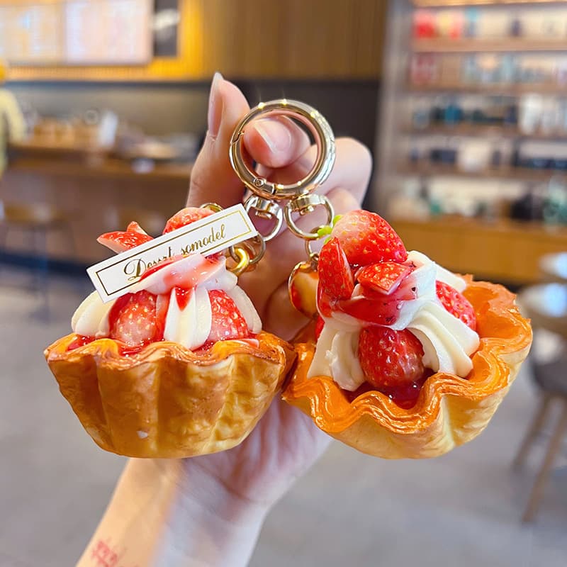 Simulated Baked Strawberry Tart Dessert Keychain Pendant Creative Pu Food Toy Bag Keychain Hanging Ornament Small Gift