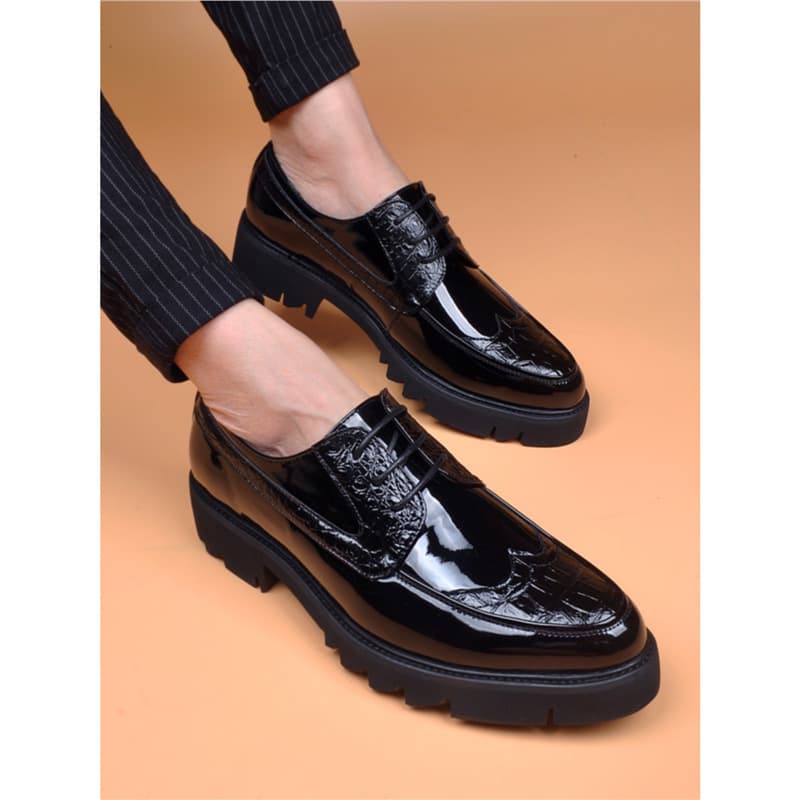 Men's Patent Leather Brogue High Heel Shoes with 6cm Height Increase, Korean Fashion Business Lace-Up Patent Leather Shoes