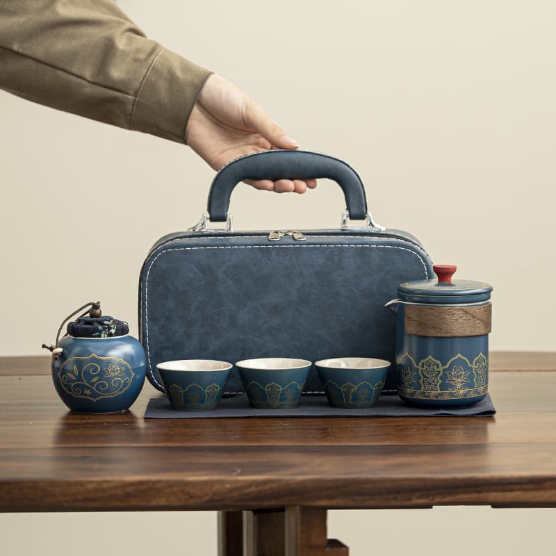 Wholesale Portable Travel Tea Set for Outdoor Travel and Car Camping, One Pot and Three Cups, Business Gift Quick Cup with LOGO