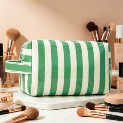 New Cross-Border Travel Large-Capacity Cosmetic Bag, Skincare Product Bag, Portable Design, Lipstick Storage Bag, Striped Women's Bag