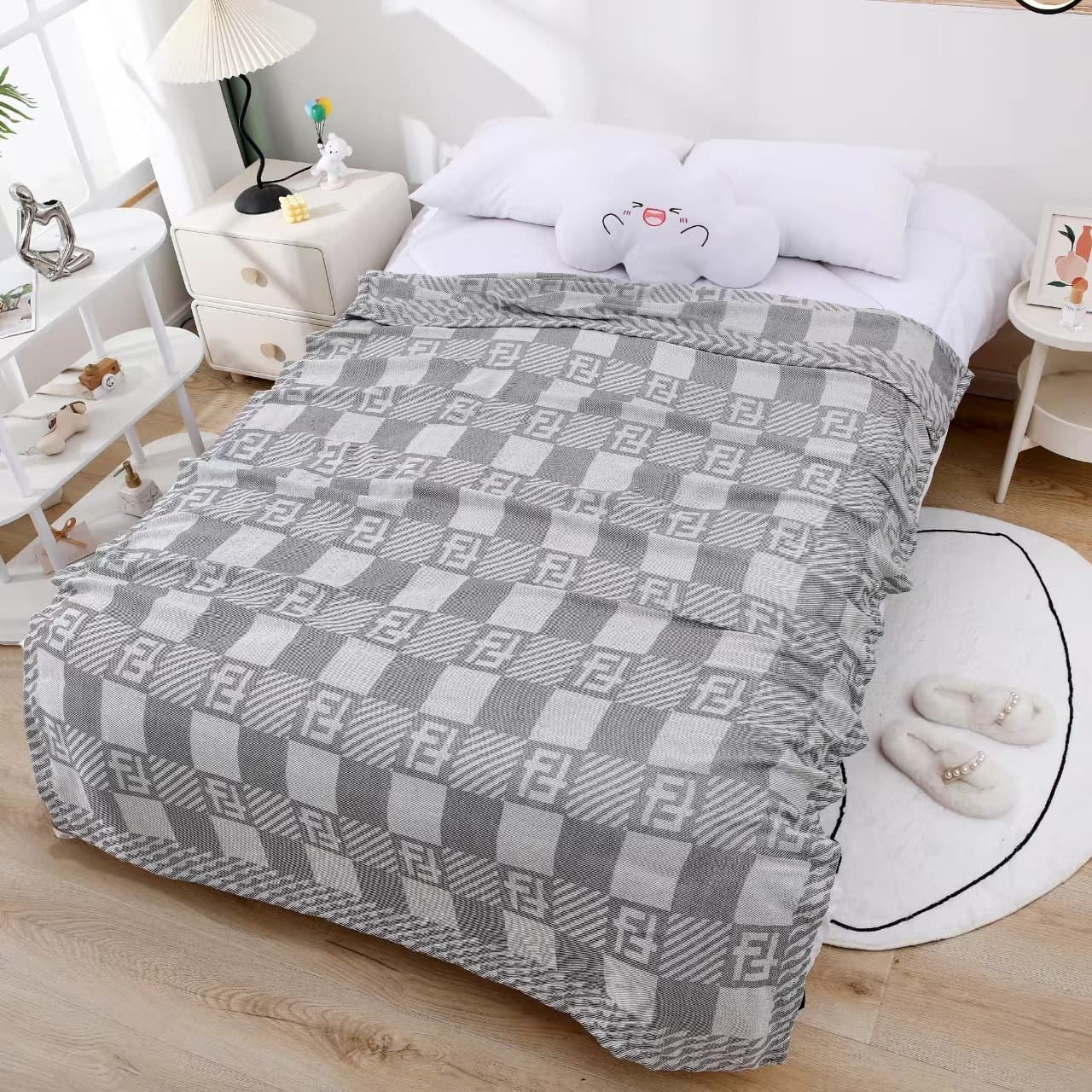 Summer cool-feel double-layer bamboo fiber soft skin-friendly air conditioning quilt, towel cover, ice silk cool nap air conditioning blanket