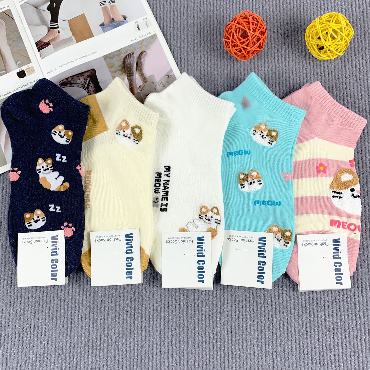 VWA0030 Spring New Short Women's Socks with Calico Cat Pattern, Cute Korean Dongdaemun Style Women's Socks