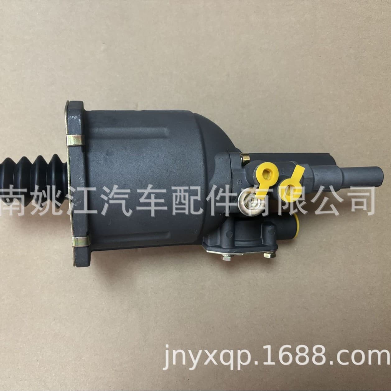 Clutch Booster 1600B000107