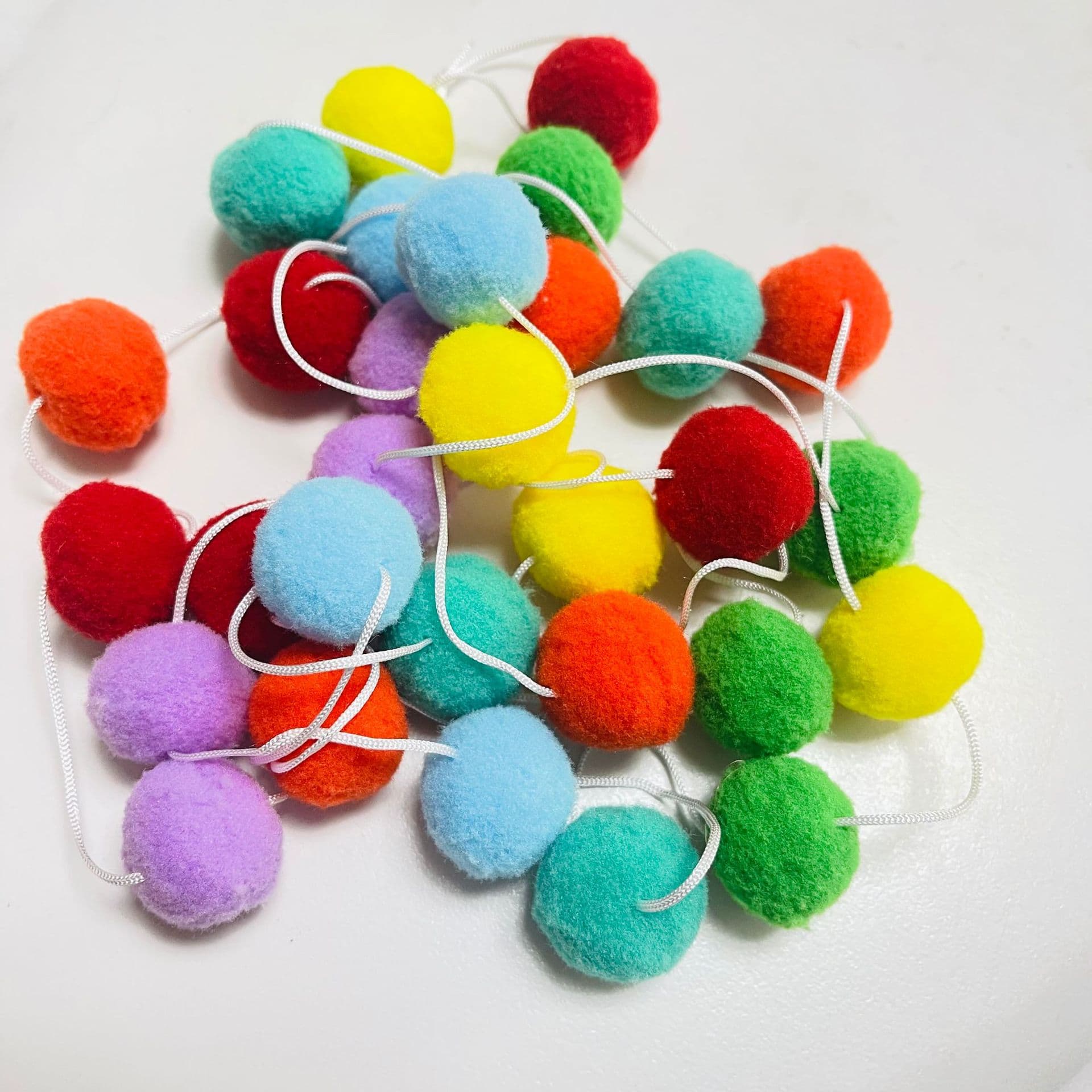 Nordic Style Home Soft Dress Photo Children's Room Girl's Room Decoration Macaron Color Christmas Fur Ball String Hanging Ornaments
